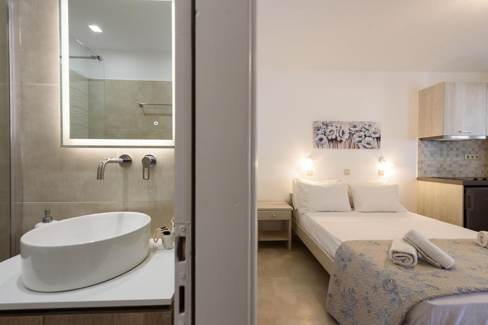 Sea Breeze Studios Paros II Aliki  Exterior photo